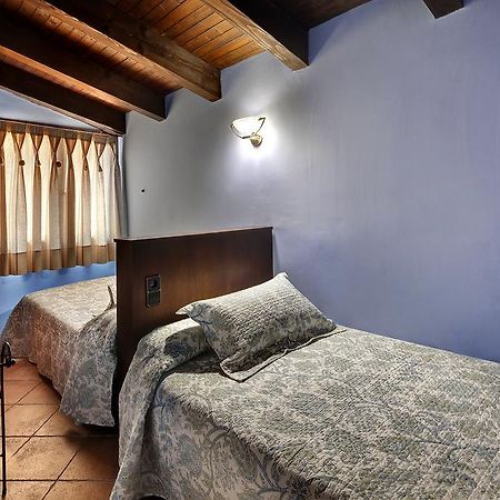 Apartamentos Teresana Alquézar Room photo
